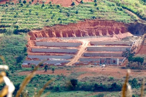 Yêu cầu kiểm điểm cán bộ liên quan sai phạm 'hiến đất mở đường' ở Lâm Đồng