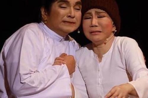 NS Thanh Kim Huệ qua đời: 'Bạn diễn màn ảnh' dòng lệ nghẹn ngào, Đàm Vĩnh Hưng dở dang một lời hứa