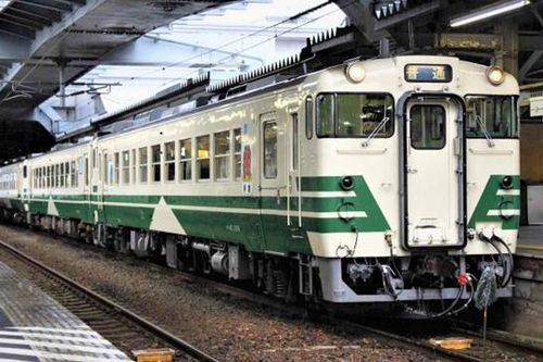 Không đồng ý nhập khẩu 37 toa xe tàu cũ