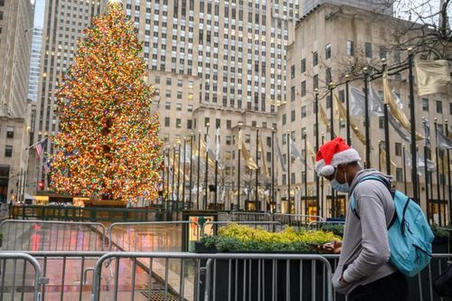 Omicron 'đánh cắp' Giáng sinh ở New York