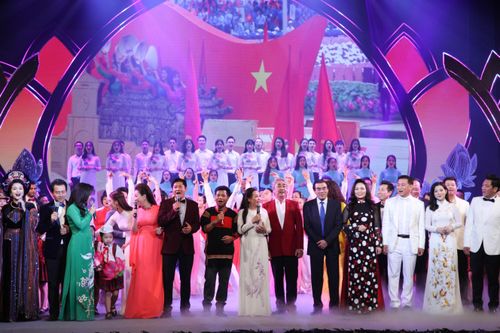 70 năm thành lập Nhà hát Ca múa nhạc Việt Nam (1951 - 2021): Những cánh chim không mỏi