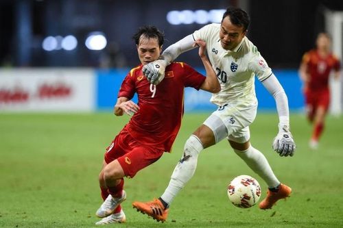 Huấn luyện viên Nguyễn Thành Vinh nhận xét 'phũ' trận Việt Nam thua Thái Lan 0-2