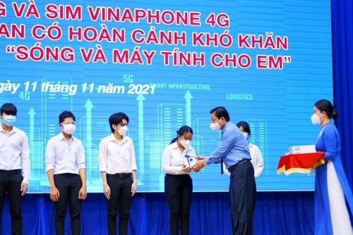 Năm 2021, VNPT hoàn thành 'mục tiêu kép' với nhiều dấu ấn