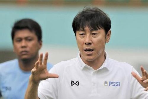 HLV Indonesia: 'ĐT Việt Nam xứng đáng được hưởng phạt đền trước Thái Lan'
