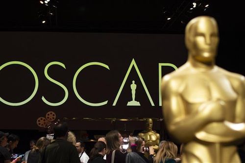 Hollywood hoãn lễ trao giải Oscar danh dự do dịch bệnh COVID-19
