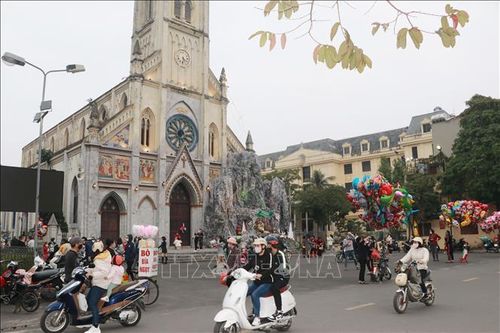 Giáng sinh ấm áp, an toàn phòng dịch tại Nam Định