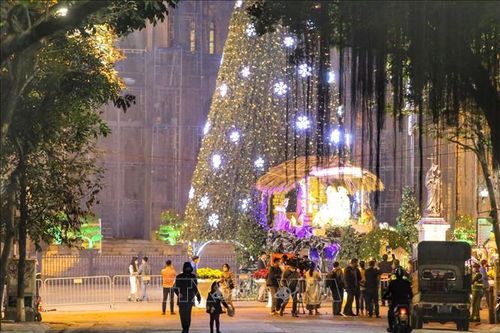 Nhiều tỉnh, thành phố đón Giáng sinh trong an lành, ấm áp