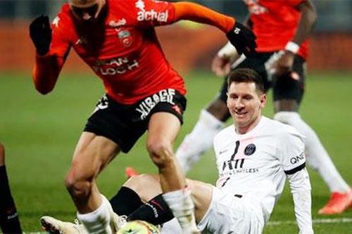 PSG cứ bạc nhược đến khi nào?