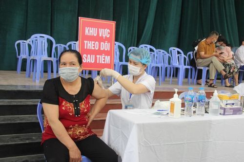 Từ ngày 25/12 triển khai tiêm vắc xin phòng Covid-19 liều bổ sung và nhắc lại