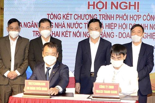 Khai thông đồng vốn, cải thiện môi trường kinh doanh