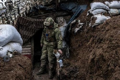 Các bên nỗ lực giảm leo thang căng thẳng Nga-Ukraine