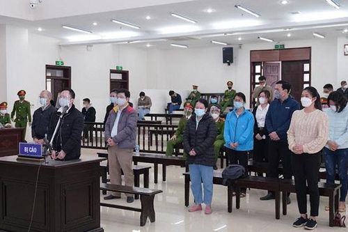 Yêu cầu Trường Đại học Đông Đô nộp lại ngân sách số tiền thu từ việc cấp bằng giả
