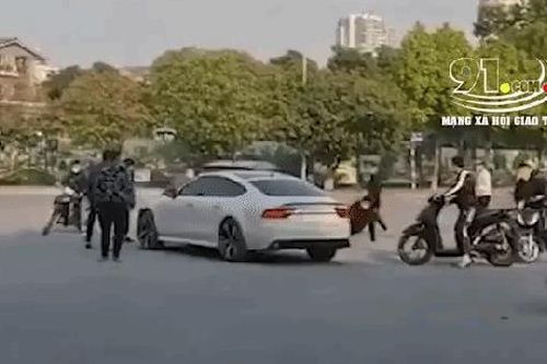 Audi và Hyundai rượt đuổi như phim hành động giữa phố Hà Nội