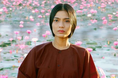 Á hậu Trương Thị May đóng phim chiếu rạp, vào vai người trông mộ