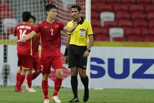 Tuyển Việt Nam lên 'kịch bản' với cả trọng tài