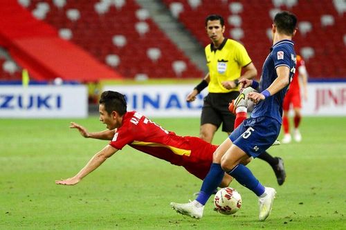 Trọng tài cầm còi trận bán kết lượt đi Việt Nam-Thái Lan rời AFF Cup 2020