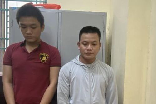 Hai kẻ nghiện ma túy bẻ khóa nhà dân ở TPHCM trộm xe, bị bắt tại trận