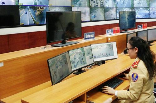 Tăng cường 'phạt nguội' người điều khiển xe máy