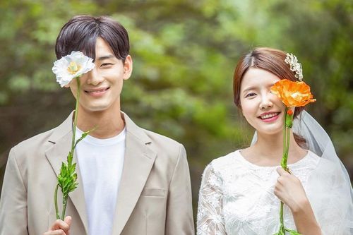 Nhân viên văn phòng thành hình mẫu để kết hôn ở Hàn Quốc