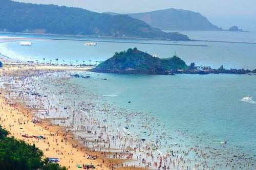 'Mở cửa du lịch phải thực sự an toàn, không vội vã'