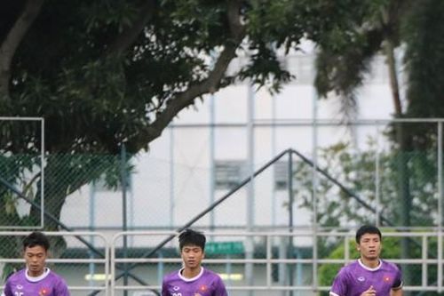 Bùi Tiến Dũng trở lại, thay thế Duy Mạnh đấu Thái Lan