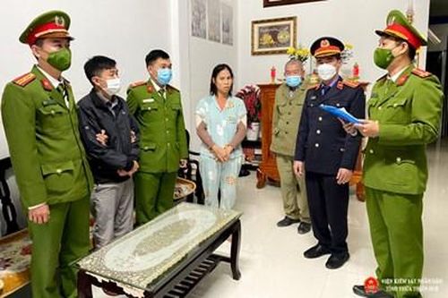 Phê chuẩn khởi tố, bắt tạm giam 3 bị can mua bán hóa đơn trái phép