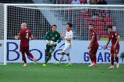 Việt Nam bất lực thắng ngược Thái Lan, trở thành cựu vương AFF Cup