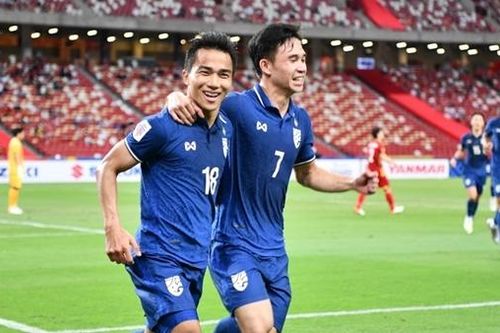 Thầy Park sẽ giải thành công bài toán hóc búa mang tên Thái Lan?