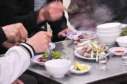 Mối nguy hại của món ăn 'khoái khẩu' từ nội tạng động vật