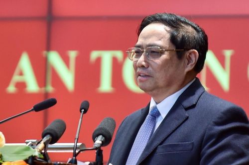 Cán bộ công an phải có 'bàn tay sạch', biết trọng danh dự