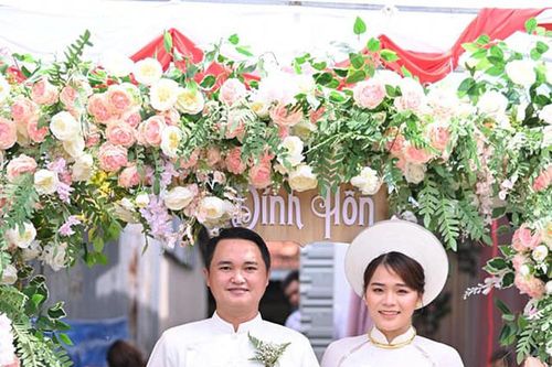 'Thánh sún' nhỏ to về chuyện vợ chồng 'nhà ai nấy ở'