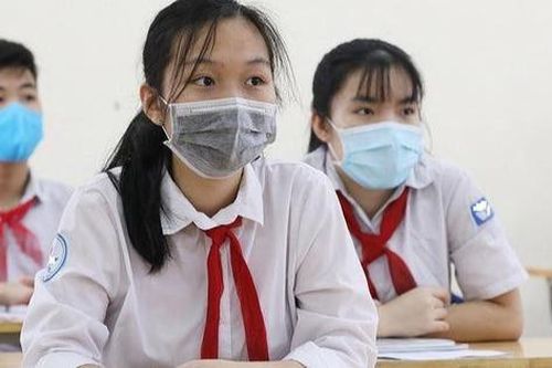 Tuyển sinh vào lớp 10 ở Hà Nội: Đề xuất bỏ môn thi thứ 4