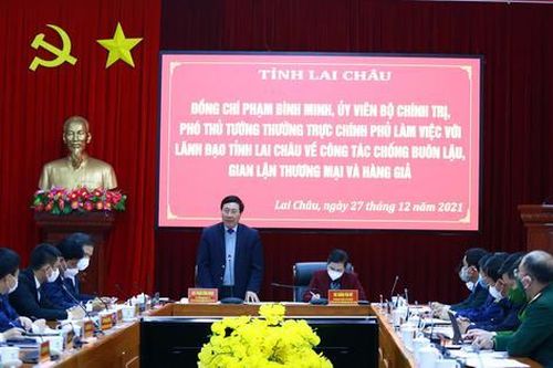 Vẫn còn tồn tại hàng nhái, hàng chưa có nhãn mác