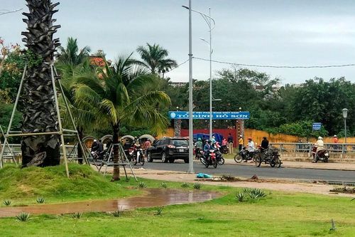 Phát hiện thi thể cháy đen trong cống thoát nước