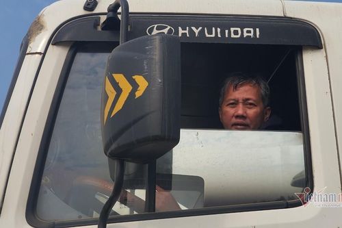 Xây thêm nhà trọ, nhà vệ sinh phục vụ gần 1 vạn tài xế ùn ứ cửa ngõ Lạng Sơn
