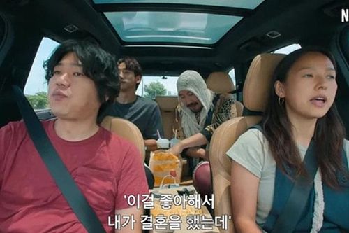 Chồng Lee Hyori bị cộng đồng phụ nữ chỉ trích 'ăn bám' vì cãi nhau với vợ
