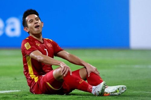 Hồng Duy viết tâm thư xin lỗi vì cú trượt chân tai hại