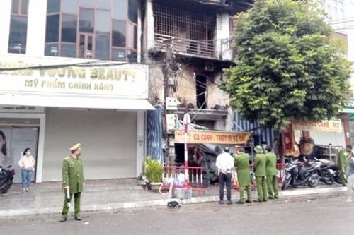 Thanh Hóa: Ba người cùng một gia đình tử vong trong vụ cháy