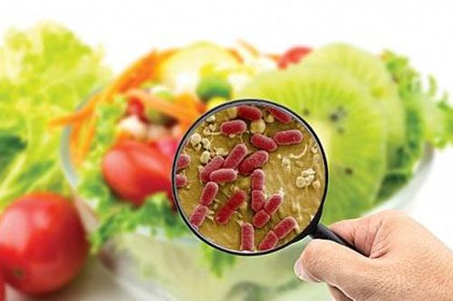 Nghi ngộ độc thực phẩm, hai cháu bé tử vong thương tâm