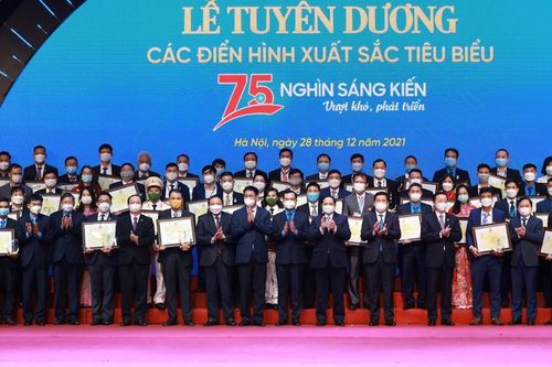 Tuyên dương 75 nghìn sáng kiến vượt khó, phát triển
