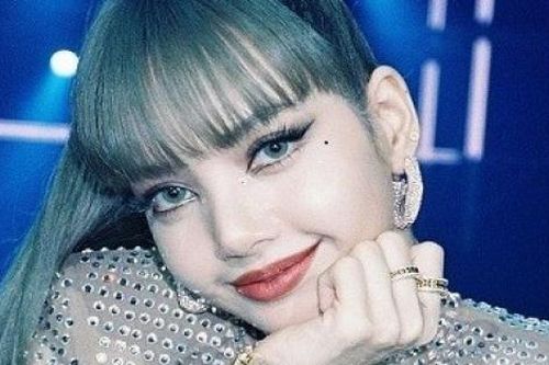 Ca sĩ Lisa Blackpink được bình chọn là Gương mặt đẹp nhất thế giới năm 2021