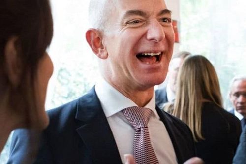 Rời ghế CEO Amazon, tỷ phú Jeff Bezos đang làm gì mỗi ngày?