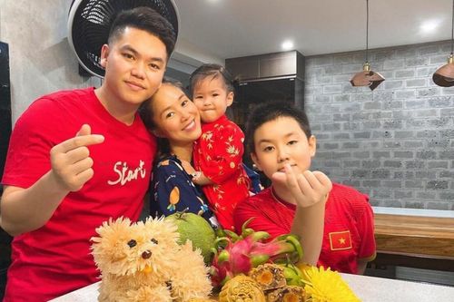 Phản ứng của chồng trẻ khi con riêng diễn viên Lê Phương bướng bỉnh
