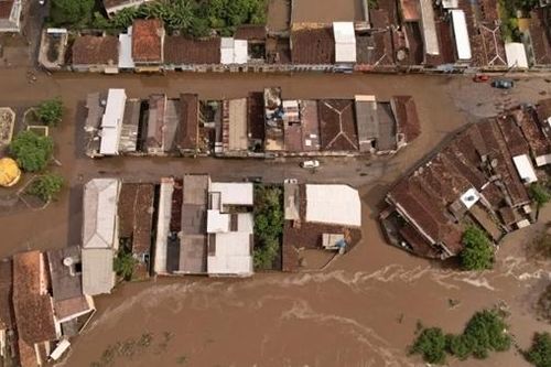 20 người chết, 16.000 người mất nhà vì lũ lịch sử ở Brazil