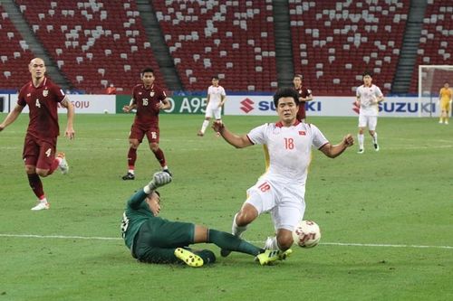 Đức Chinh chấn thương, nguy cơ lỡ trận Việt Nam vs Trung Quốc