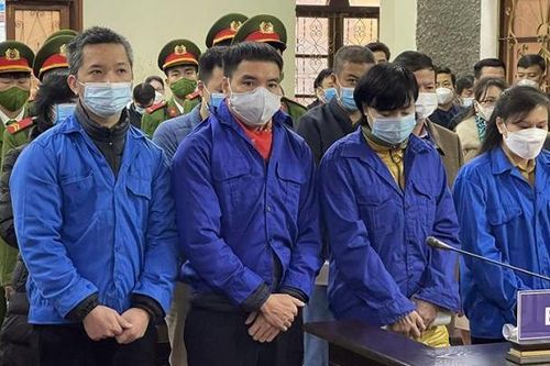 Tuyên án 8 bị cáo vi phạm quy định về đấu thầu tại Sở Y tế tỉnh Sơn La