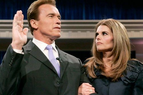 Arnold Schwarzenegger ly hôn sau 10 năm