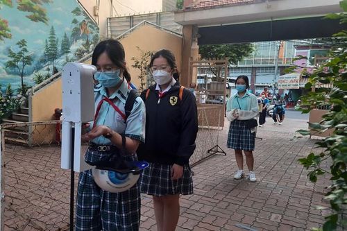 Đề xuất thêm học sinh 4 khối lớp ở Thành phố Hồ Chí Minh đi học từ ngày 3/1/2022