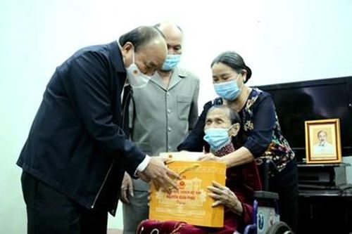 Đà Nẵng, Quảng Nam: 25 năm vượt khó để đạt được những thành tựu nổi bật, toàn diện