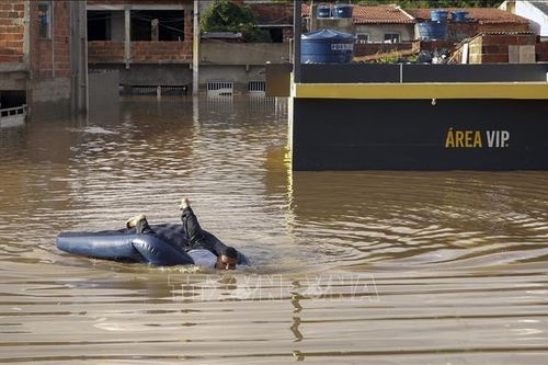 Lũ lụt nghiêm trọng ảnh hưởng tới trên 470.000 người dân ở Brazil
